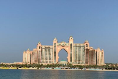Private New Dubai Tour with Afternoon Tea in Burj al Arab and Burj Kalifa Ticket