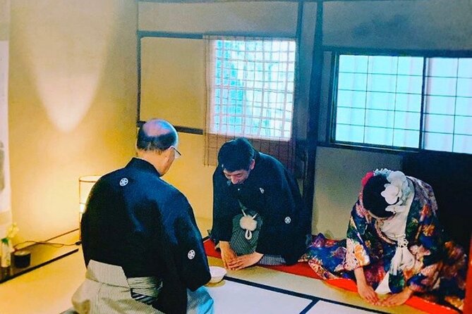 Private Tea Ceremony and Sake Tasting in Kyoto Samurai House - Entering a 300-year-old samurai house near Kyoto Station