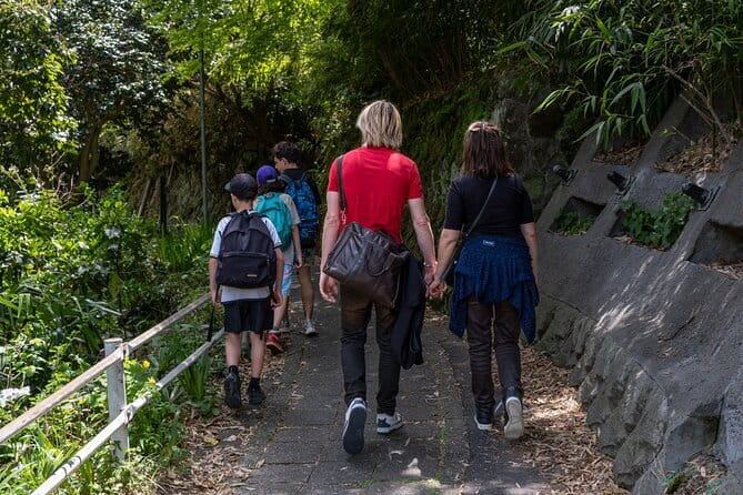 Private Tour in Kamakura: Matcha Tea Tasting & Photo Session - Why this route shows you a quieter Kamakura