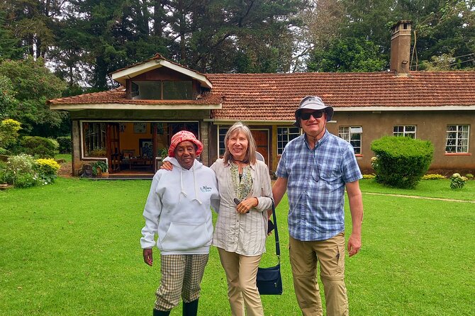 Riara tea farm tour with lunch and tea tasting from Nairobi - Tea tasting with a local point of view