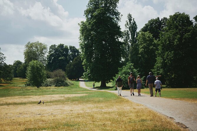 Royal Afternoon Tea & Walk at Kensington Palace - Food restrictions, clothing, and practical planning