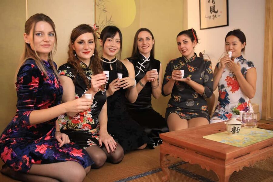 Shanghai: Song Dynasty Tea Ceremony Experience - Why the private format matters