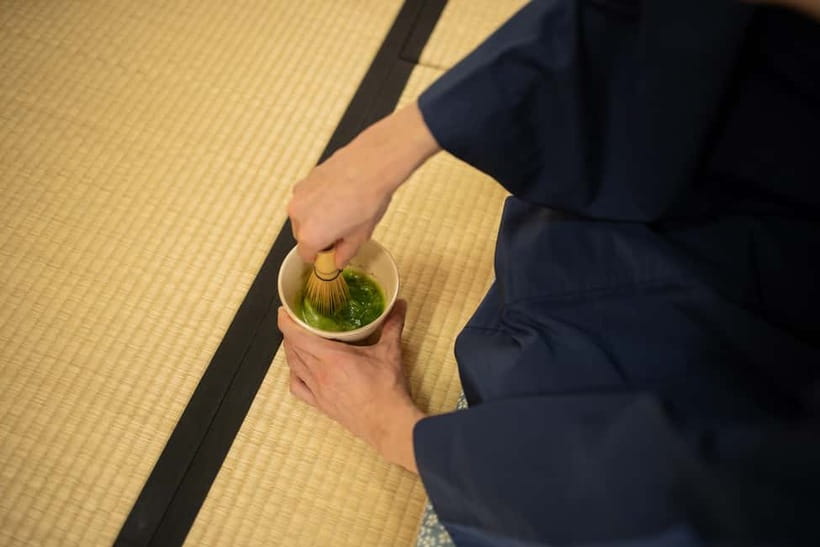 Sheraton Miyako Hotel Osaka: Tea Ceremony with Kimono Rental - Putting on a kimono without a full dressing appointment