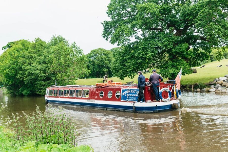 Skipton: 2-Hour Afternoon Tea Cruise - Why the cruise works for birthdays and family treats
