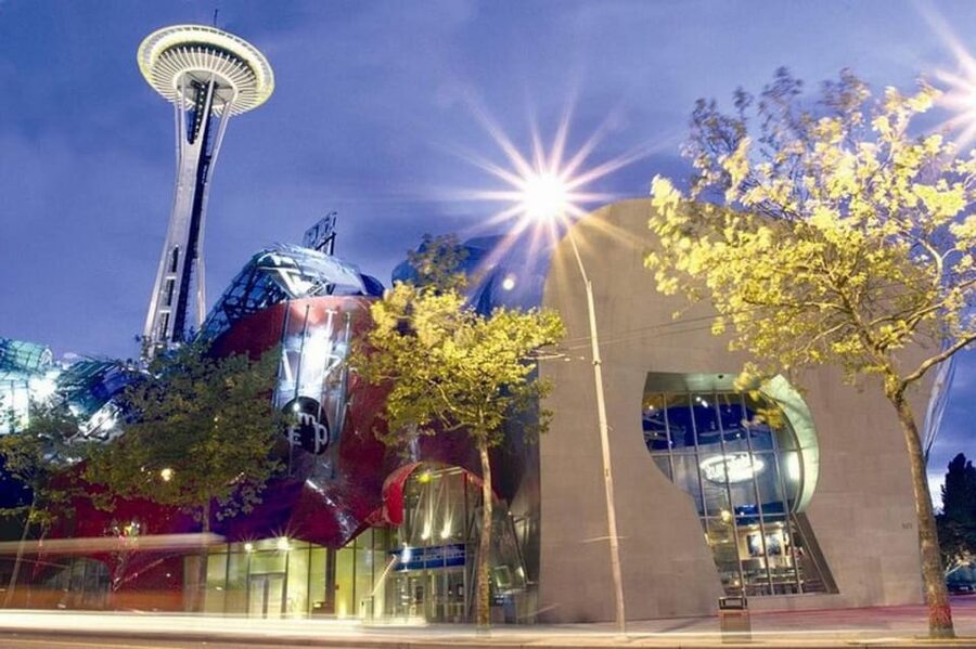 Small Group Seattle Day Tour with Major Attractions,Tea&Deli - Kerry Park: the best opening view