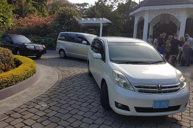 St. Lucia Airport Transfer (UVF) - Complimentary Coffee, Tea, Cold Beverages - How the timing affects your choice