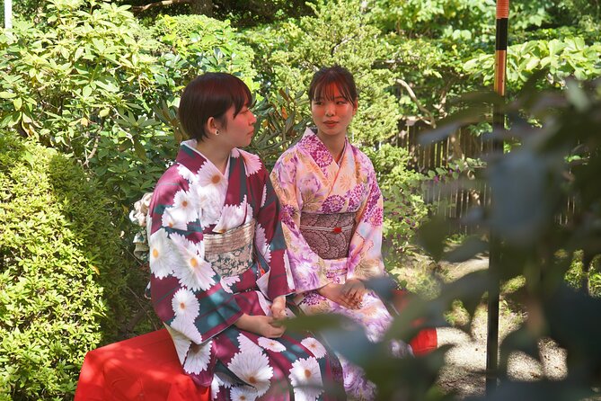Supreme Sencha: Tea Ceremony & Making Experience in Hakone - Watching the master in Gōra