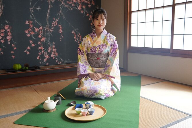 Supreme Sencha: Tea Ceremony & Making Experience in Hakone - Making your own tea with real utensils