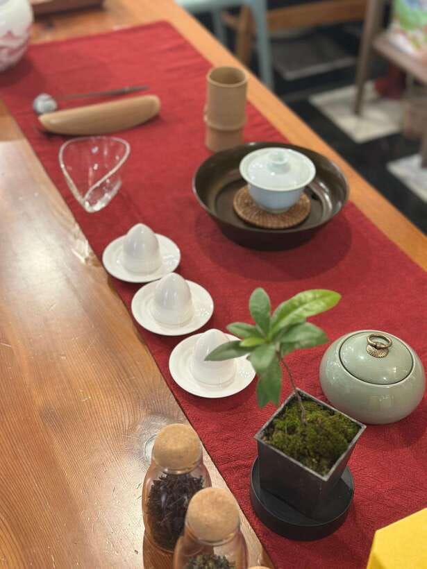 Tainan Culture Trip: Chinese Tea Ceremony_Oolong Tea - Why an Oolong tasting works well in Tainan