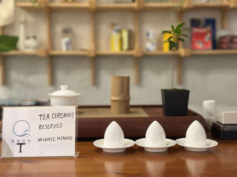 Tainan Culture Trip: Chinese Tea Ceremony_Oolong Tea - A relaxed session with room for questions