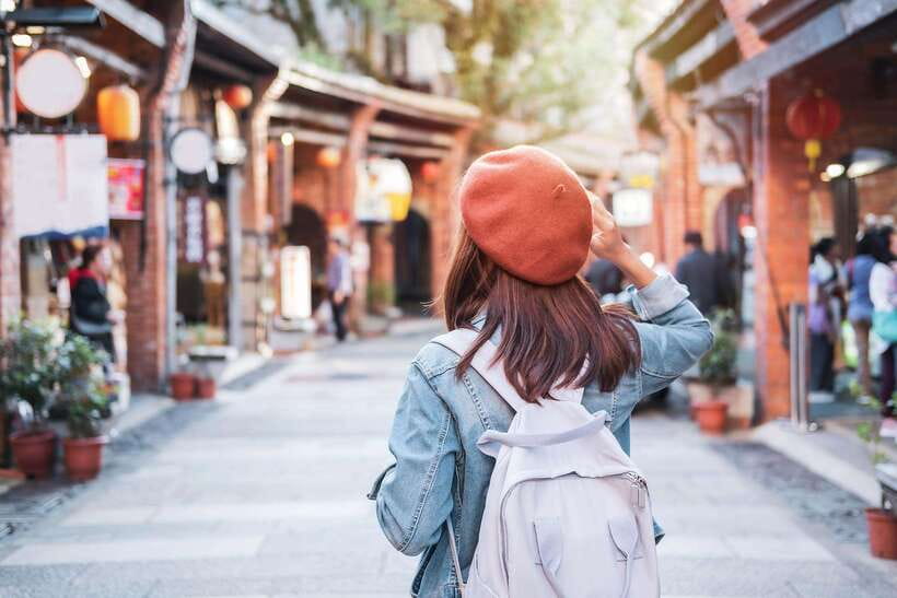 Taipei: Maokong Tea & Shenkeng Tofu Private Day Tour - How this compares with doing it yourself