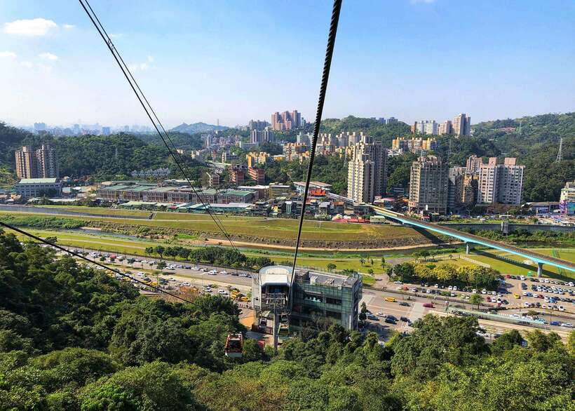 Taipei: Maokong Tea & Shenkeng Tofu Private Day Tour - Should you book the Maokong and Shenkeng tour?