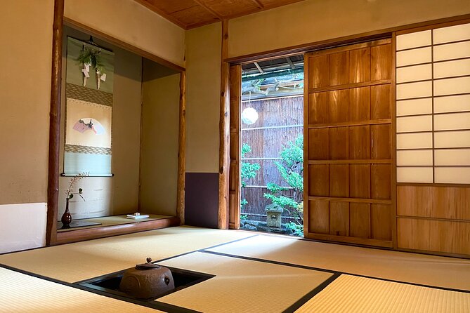 Tea ceremony and kimono experience at Kyoto, Tondaya - What the tea ceremony is actually like