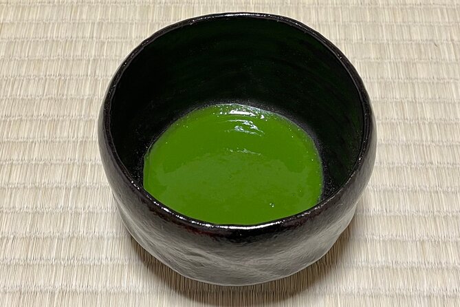 Tea Ceremony Workshop in Tokyo by the Experienced Instrucor - Making your own usucha