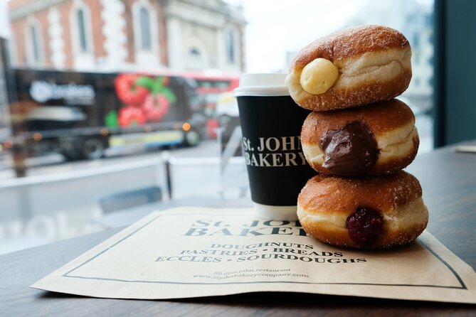 Tea Time & Doughnuts at Borough Market: A Proper London Treat - Walking through Borough Market without mistaking it for a market tour