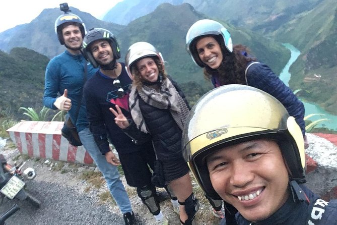 Tea Tour and Ha Giang Loop 4D/3N on Motorbikes - What the private format really changes
