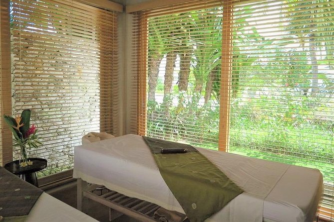 Tea Tree Spa at Holiday Inn Resort Baruna Bali - Ocean views and the outdoor cabana