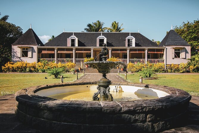 The Gorgeous East: Bois Cheri Tea factory, Rhumerie St-Aubin, Mahebourg & Lunch - A three-course lunch with halal and vegetarian choices