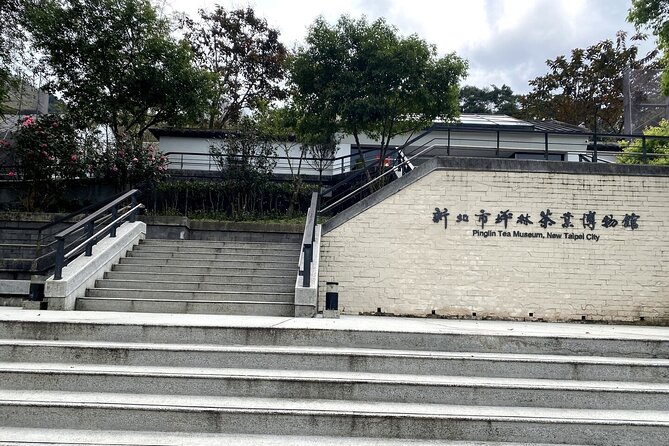 Thousand Island Lake and Pinglin Tea Plantation from Taipei - How the timing and group size affect value