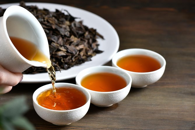 Three-Hour Private Chengdu Tea Wholesale Market Tour - Meeting at Wenshu Yuan Monastery