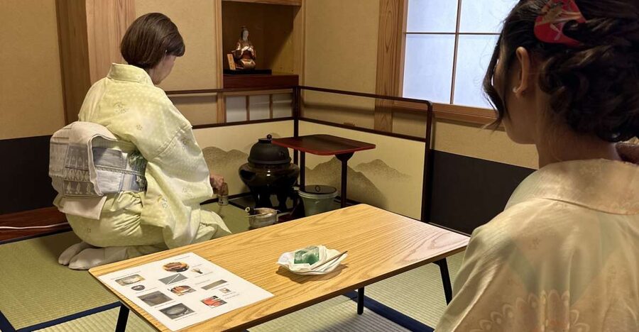 Tokyo:Genuine Tea Ceremony, Kimono Dressing, and Photography - Key points to know before booking