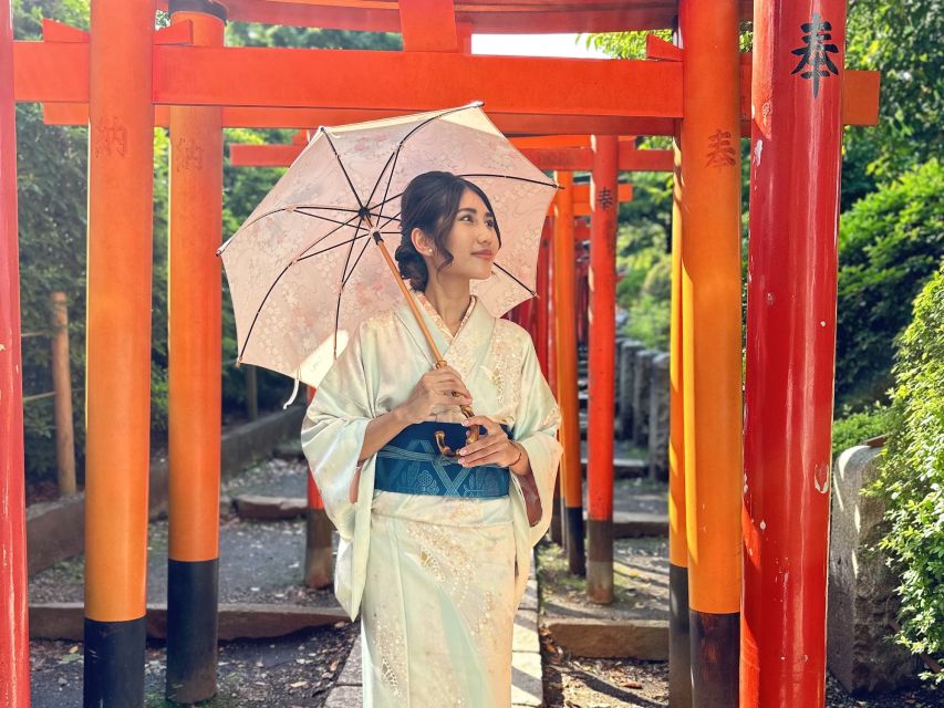 Tokyo:Genuine Tea Ceremony, Kimono Dressing, and Photography - Making your own bowl of matcha