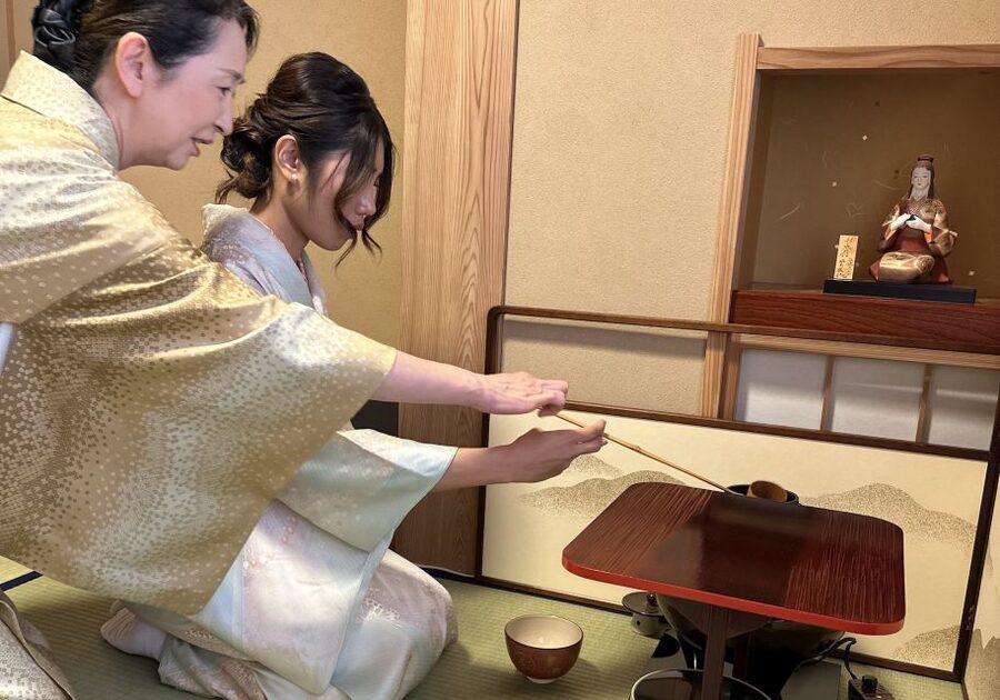 Tokyo:Genuine Tea Ceremony, Kimono Dressing, and Photography - What the $115 price includes