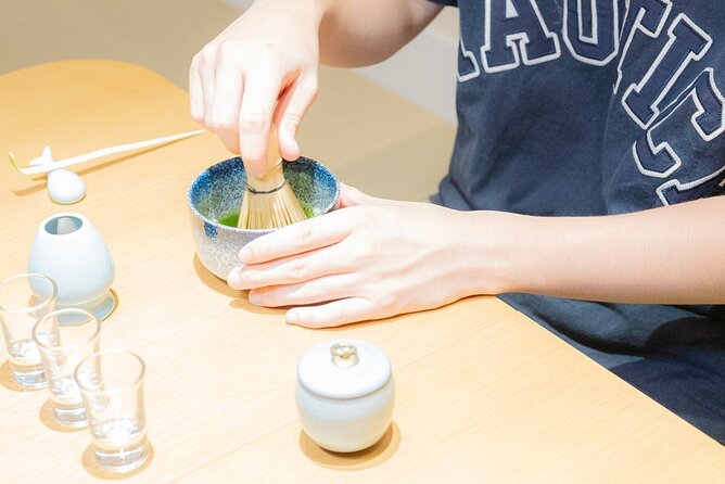 Tokyo: Matcha Tea Ceremony Experience at Japanese room in Shibuya - What happens during the one-hour session