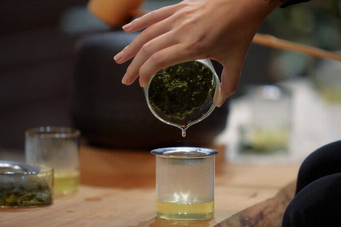 Tokyo Morning Japanese Tea and Meditation Experience in Japan - Using one Shizuoka tea in five ways