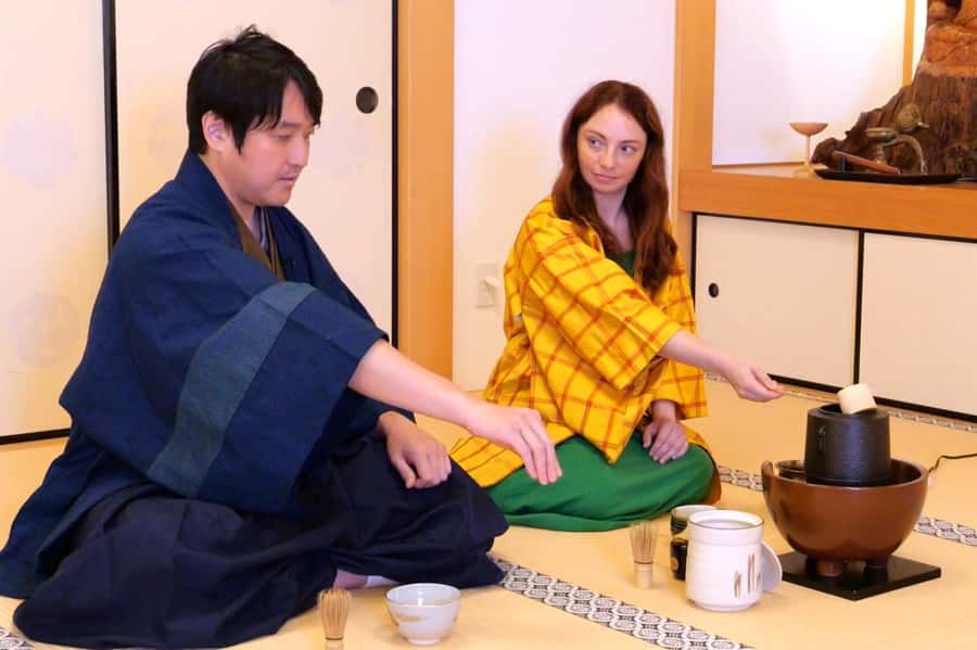 Tokyo: Private Japanese Traditional Tea Ceremony - Entering Mita Koboji Temple for tea