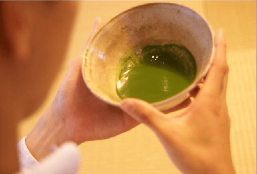 Tokyo:Tea ceremony experience at Komaba Warakuan - Why the four-person limit matters