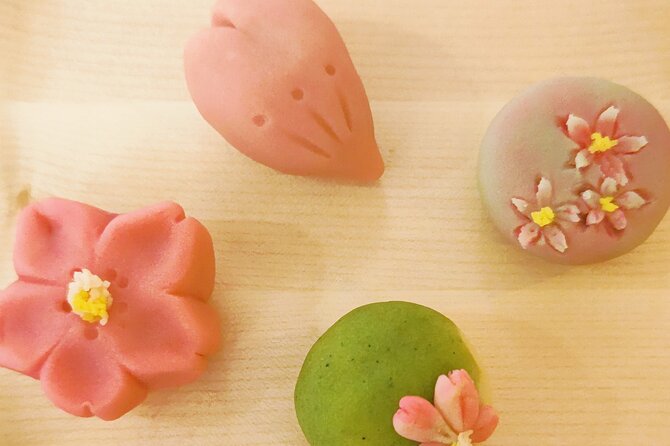 Tokyo: Tea Ceremony & Japanese Sweets Making - Making your own bowl of matcha