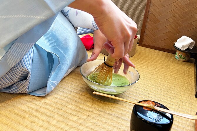 Tokyo: Tea Ceremony & Japanese Sweets Making - Crafting a seasonal Japanese sweet