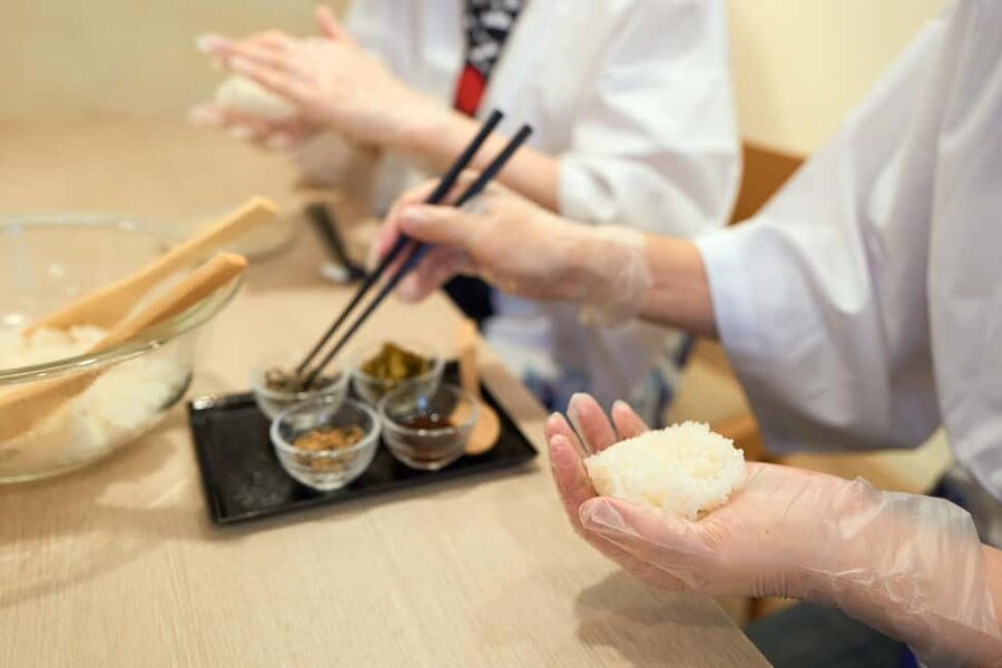 Tokyo Vegan Tour : Miso Making, Tea Ceremony, Rickshaw Ride - A ten-minute rickshaw ride by Tokyo Tower
