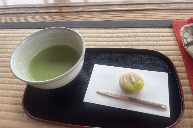 Tokyo Walking Tour : Sumo, Sushi, Tea, Temples and Tokyo Tower - A strong first stop at Arashio Beya