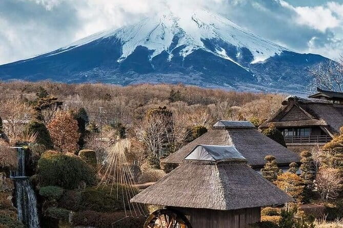 Tokyo Walking Tour : Sumo, Sushi, Tea, Temples and Tokyo Tower - Zojoji Temple and the sutra copying experience