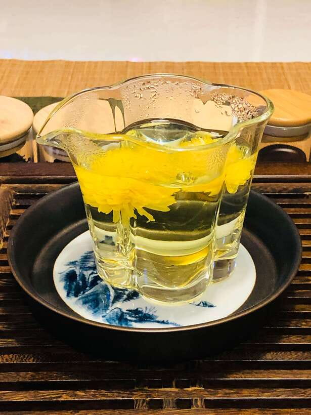 Traditional Chinese Tea Ceremony Experience - Watching the ritual, one careful step at a time