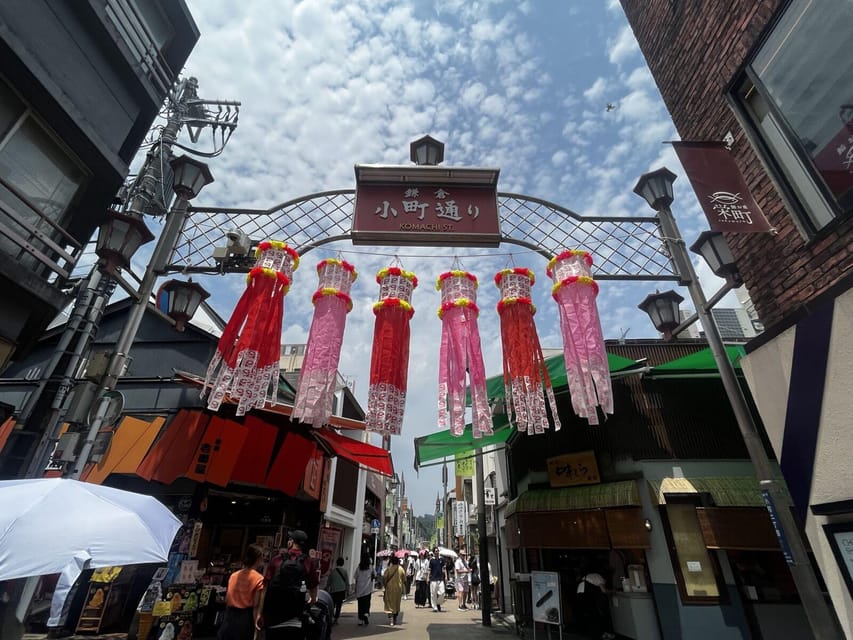 Trip to Kamakura & Enoshima: Shrines, Seaside, Temples &Tea - Shirahata Shrine and a hands-on pond visit