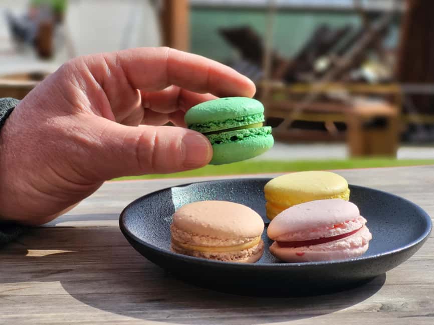 Tromsø Sweet Temptations Tour: Afternoon Tea & Other Sweets - Café stops and the culture of coffee and cake