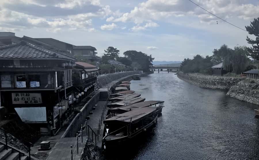 Uji: Green Tea Tour with Byodoin and Koshoji Temple Visits - Why Uji makes a better tea outing than a quick Kyoto tasting