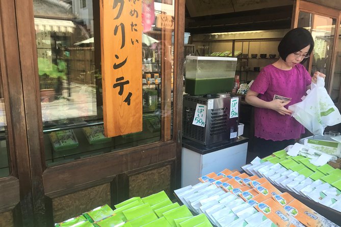 Uji: Private immersion into Kyoto's tea and reglious culture - Gyokuro at Takumi-no Yakata: a slow start with a serious cup