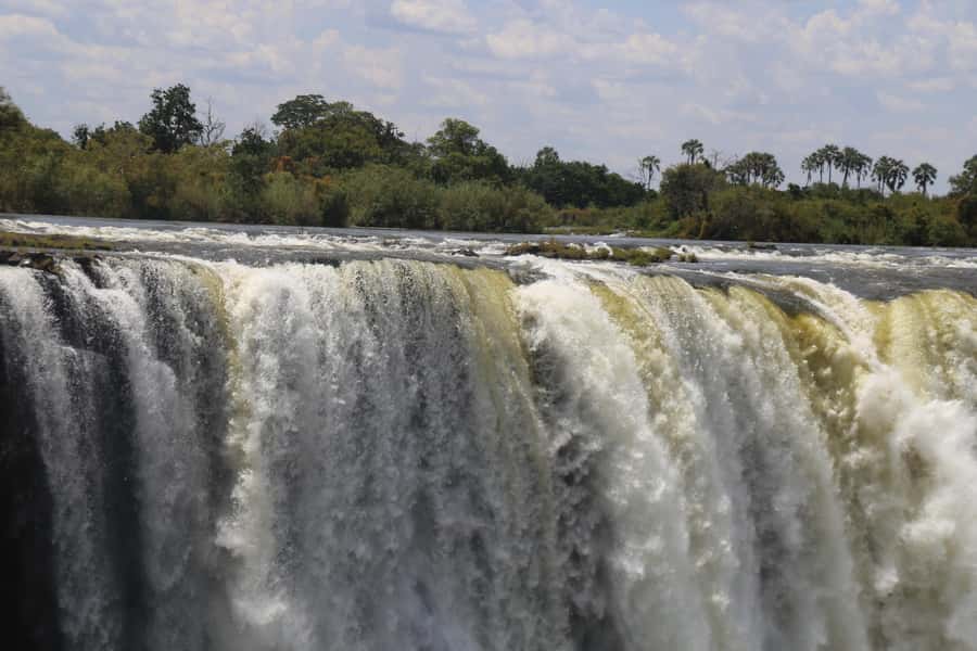 Victoria Falls Guided Tour with High Tea - Starting in Victoria Falls with a hotel pickup