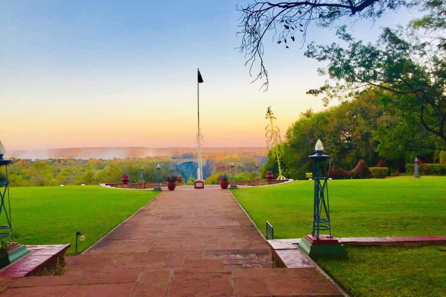 Victoria Falls Guided Tour with High Tea - High tea at the Victoria Falls Hotel