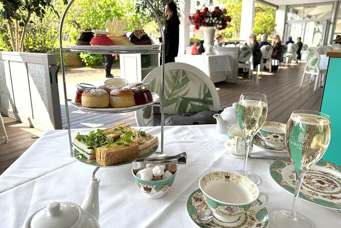 VIP Kensington Palace Gardens Tour & Royal Tea Crown Experience - Walking, weather, and comfort