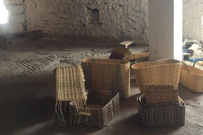 Visit the Oasis & Tea at the basket maker. - Timing, meeting point, and group size