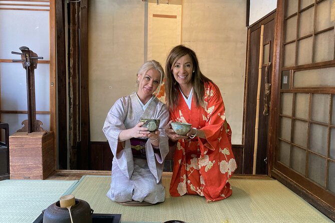 Visiting to Katsura Imperial villa and tea ceremony experience - The tour begins at Miyagawa Tokusaburo Shoten