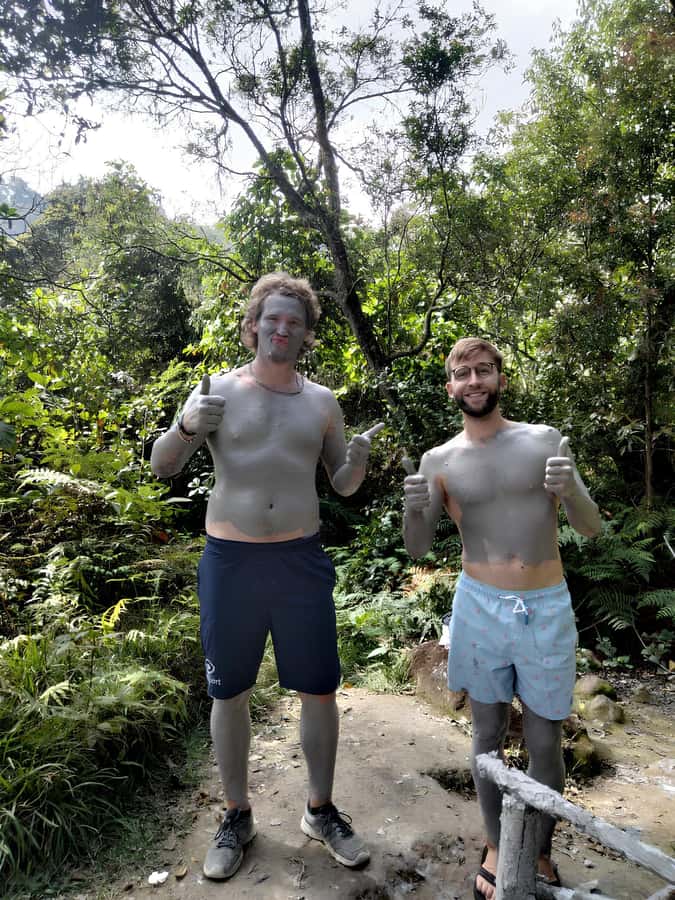 Volcano, Hot Spring, Mud Bath & Tea plantation all included - Rancabali Tea Resort and the Change of Pace