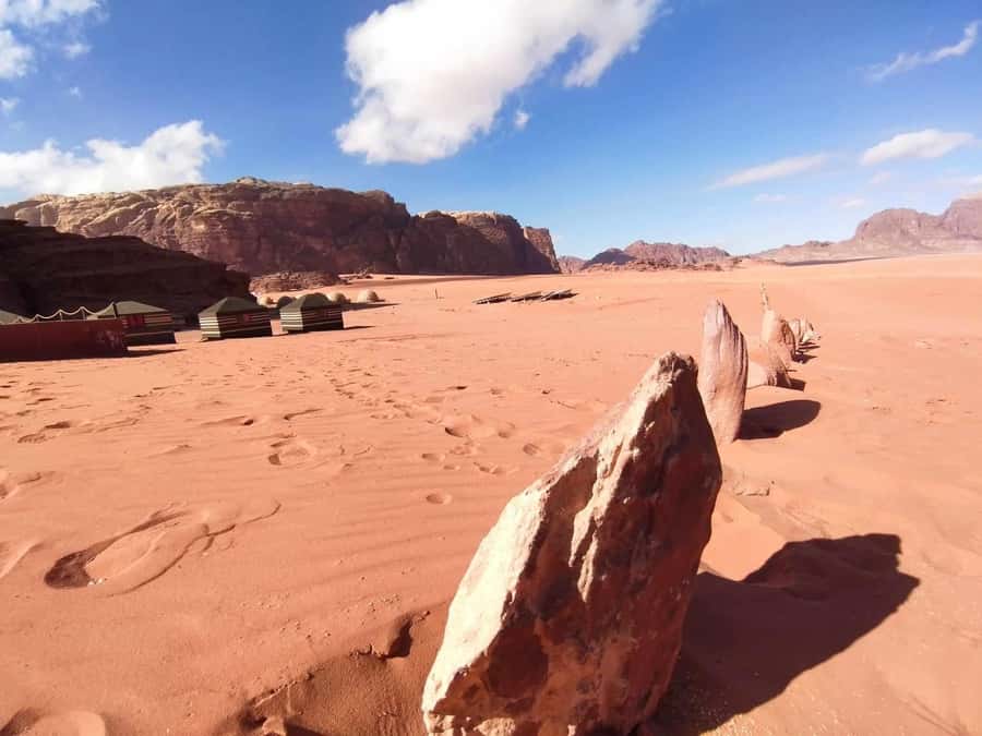 Wadi Rum: 2-Hour Jeep Tour with Bedouin Tea - Little Bridge, tea, photos, and free time
