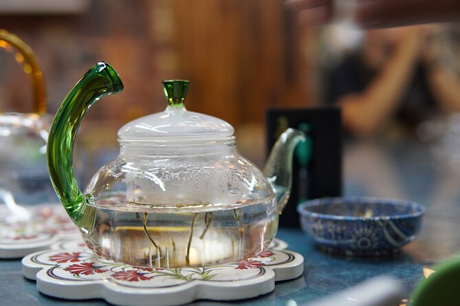 World Teas and Turkish Tea Brewing & Tasting Workshop in Istanbul - Why this Istanbul tea workshop is different