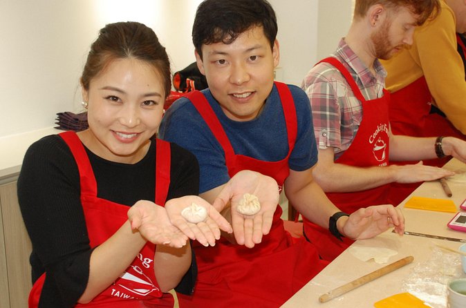 Xiao long bao, Pork thick soup, Bubble milk tea. (Taiwan Cooking Class)-B - Who should book this cooking class